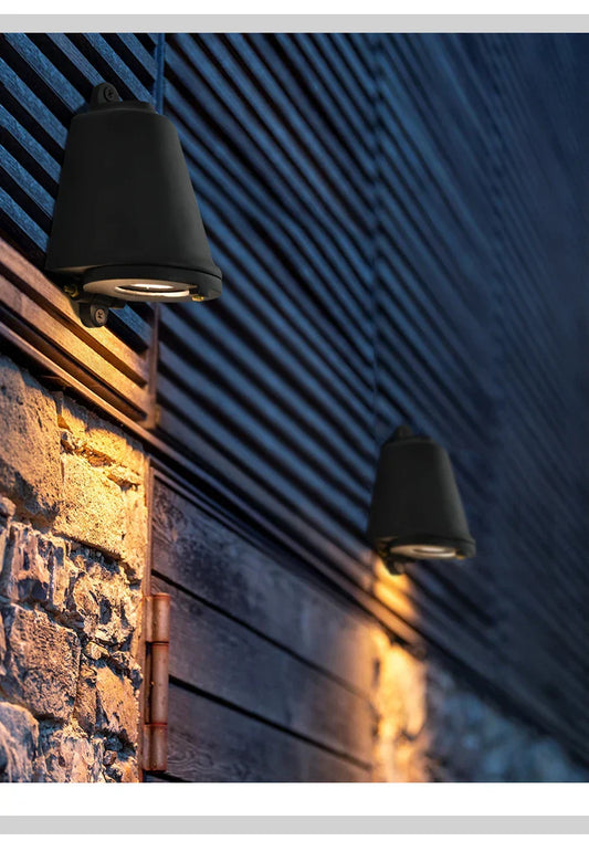 TerraceLumos - Beleuchtete Außenwandlampe für Strahlende Abende