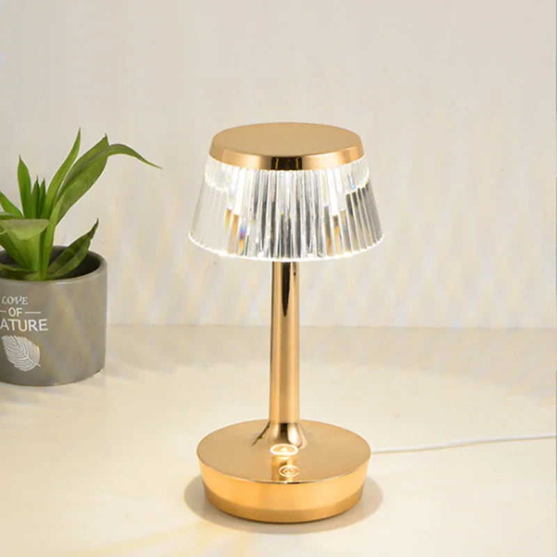 Crystaluxe - Rechargeable Crystal Table Lamp