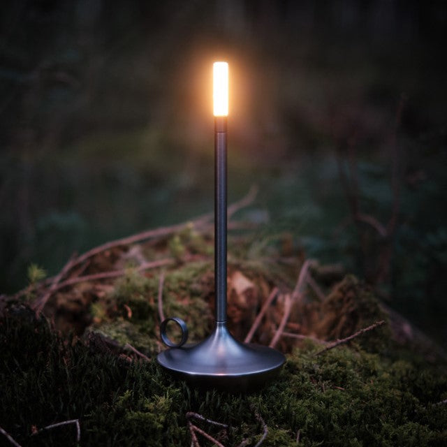 Rechargeable table lamp with dimmer – Wireless aluminum table light for cozy lighting indoors and outdoors