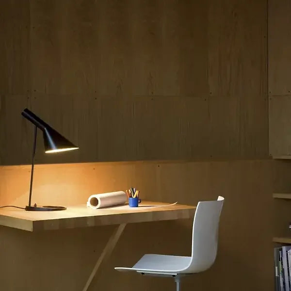 Illuma - Moderne und Schlichte Lampe