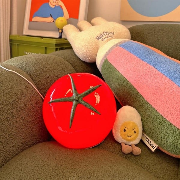 HarvestGlow – Table Lamp with Tomato