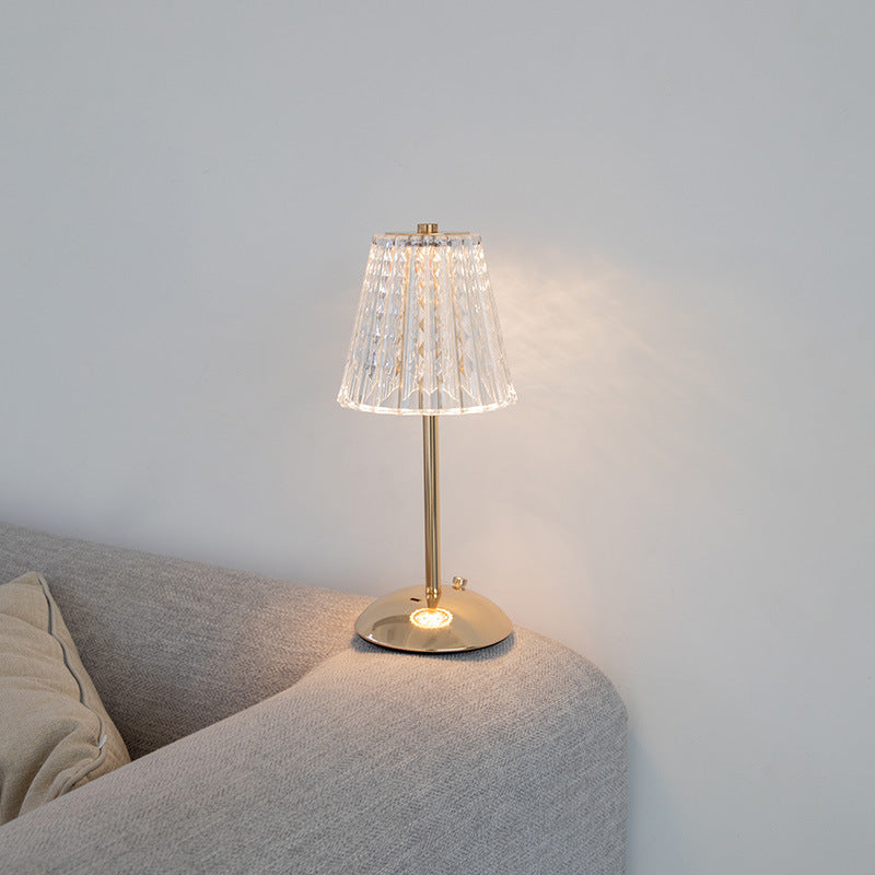 GlamLicht – Designer Acryl Tischlampe in Rockform mit LED für stilvolle Wohnräume