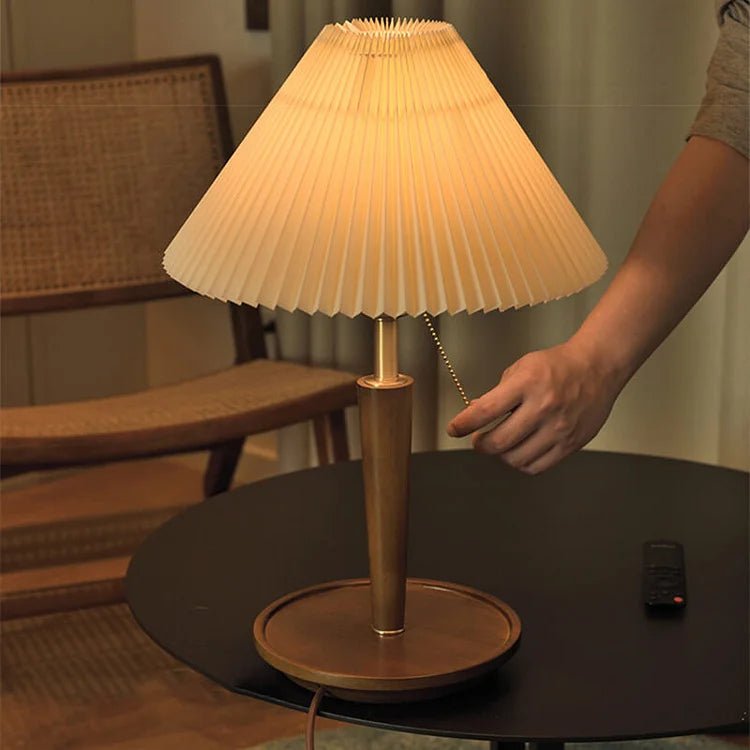 Pleatwood - Vintage Holz Tischlampe